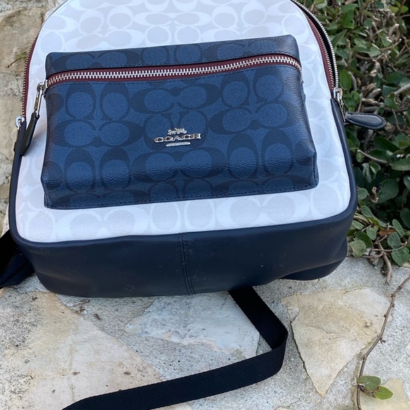 NWT Coach Signature md Charlie Backpack&wallet - Picture 6 of 11